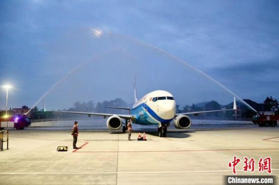 天津货运航空开通新加坡-三亚国际货运航线 天津货运航空供图