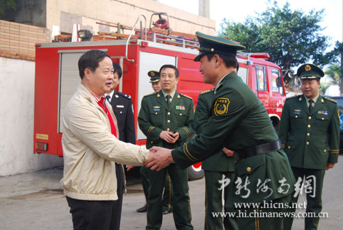 刘庆声副市长慰问海口支队消防官兵