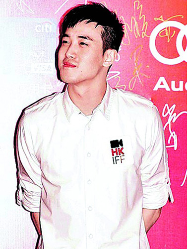 曾志伟儿子图片