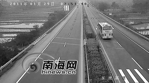 海南高速路上设视频监控设备 交通违法将被抓