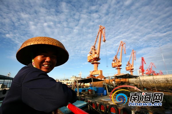 海南:2013年中部农民收入增幅将高于全省
