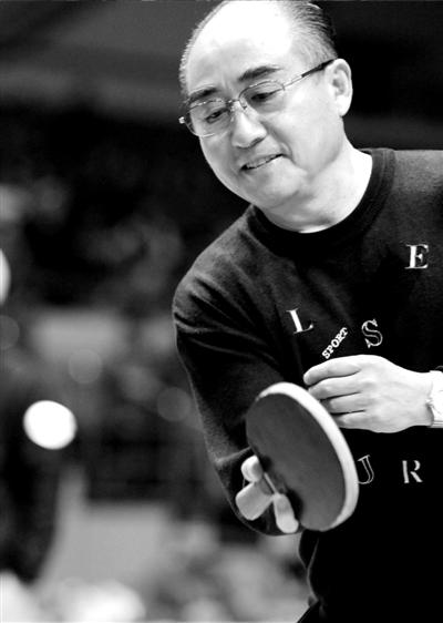 乒乓球名宿庄则栋在京病逝 体育界人士自发悼