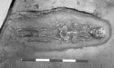7000年前少女惨烈死亡:全身35处伤 骨骼反转断