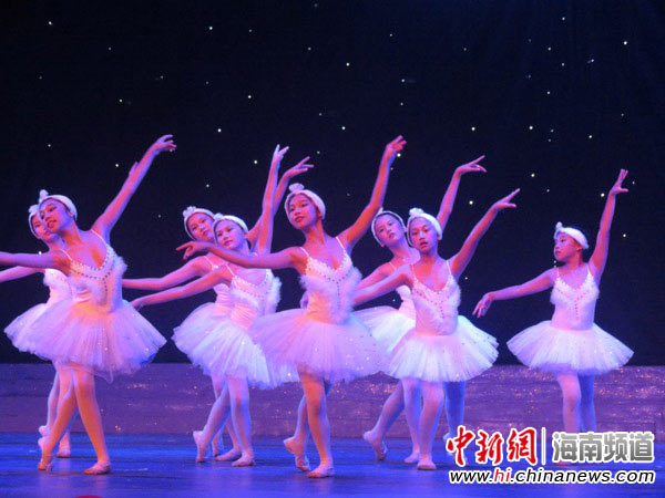 海南首家少儿芭蕾舞团小天鹅成立