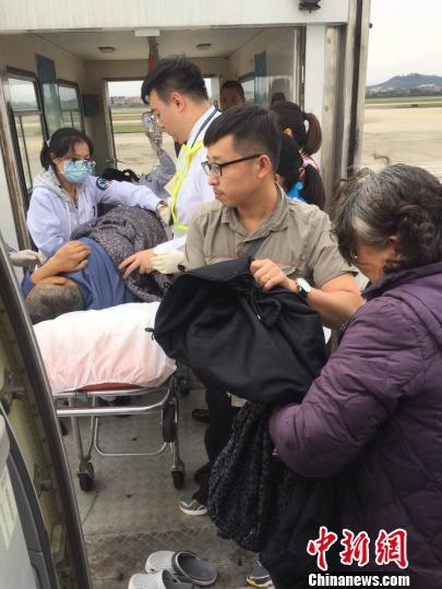 南航航班三亚起飞后乘客突然吐血 紧急备降广州