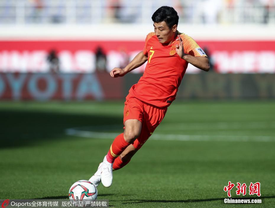中国男足2:1逆转取胜 连续四次收获亚洲杯开门
