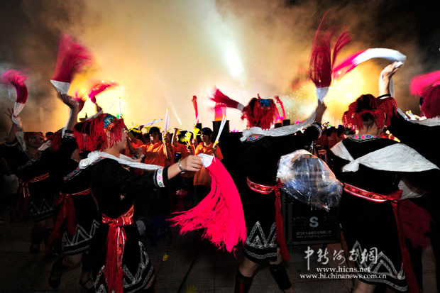 2012年中国海南七仙温泉嬉水节开幕