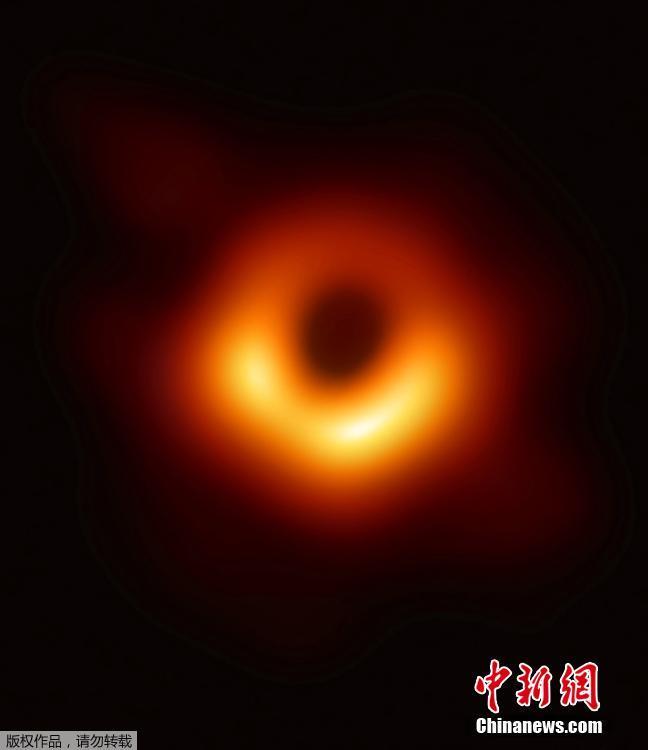 人类首张黑洞照片面世 距地球5500万光年(2)